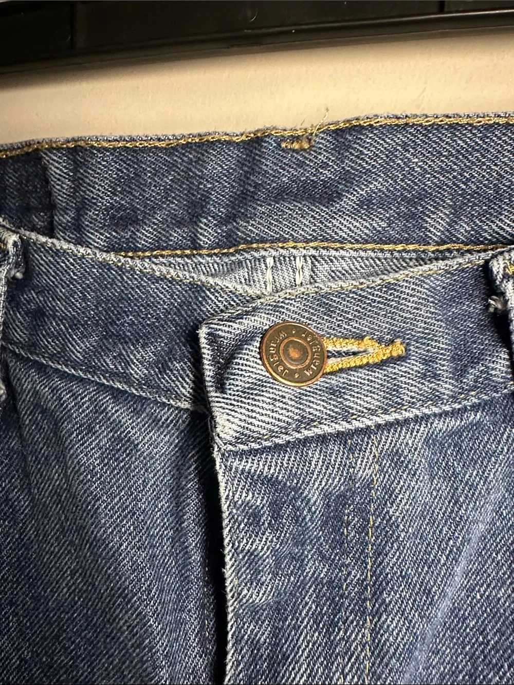 Wrangler vintage Classic Men's Blue 32 x 32 Denim Jeans